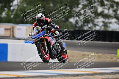 media/Apr-18-2025-TrackDaz (Fri) [[45f5874c44]]/B Group/Session 4 (Turn 6 - Outside)/